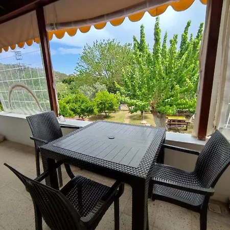 Saba Apart Aparthotel *