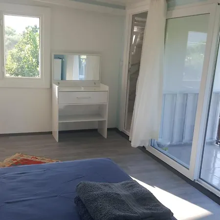 Saba Apart Aparthotel